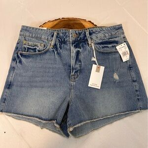 Good American Bombshell Cut Off Jean Shorts light wash distressed Women’s 8/29